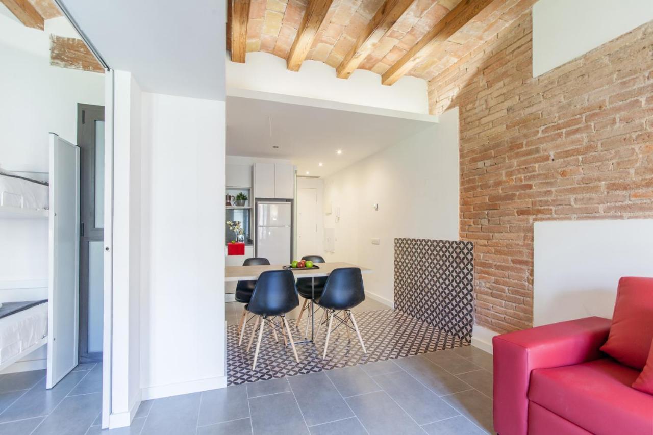 Aparteasy Barcelona Luaran gambar