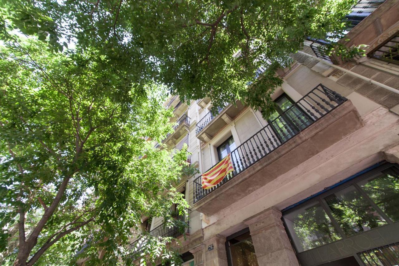 Aparteasy Barcelona Luaran gambar