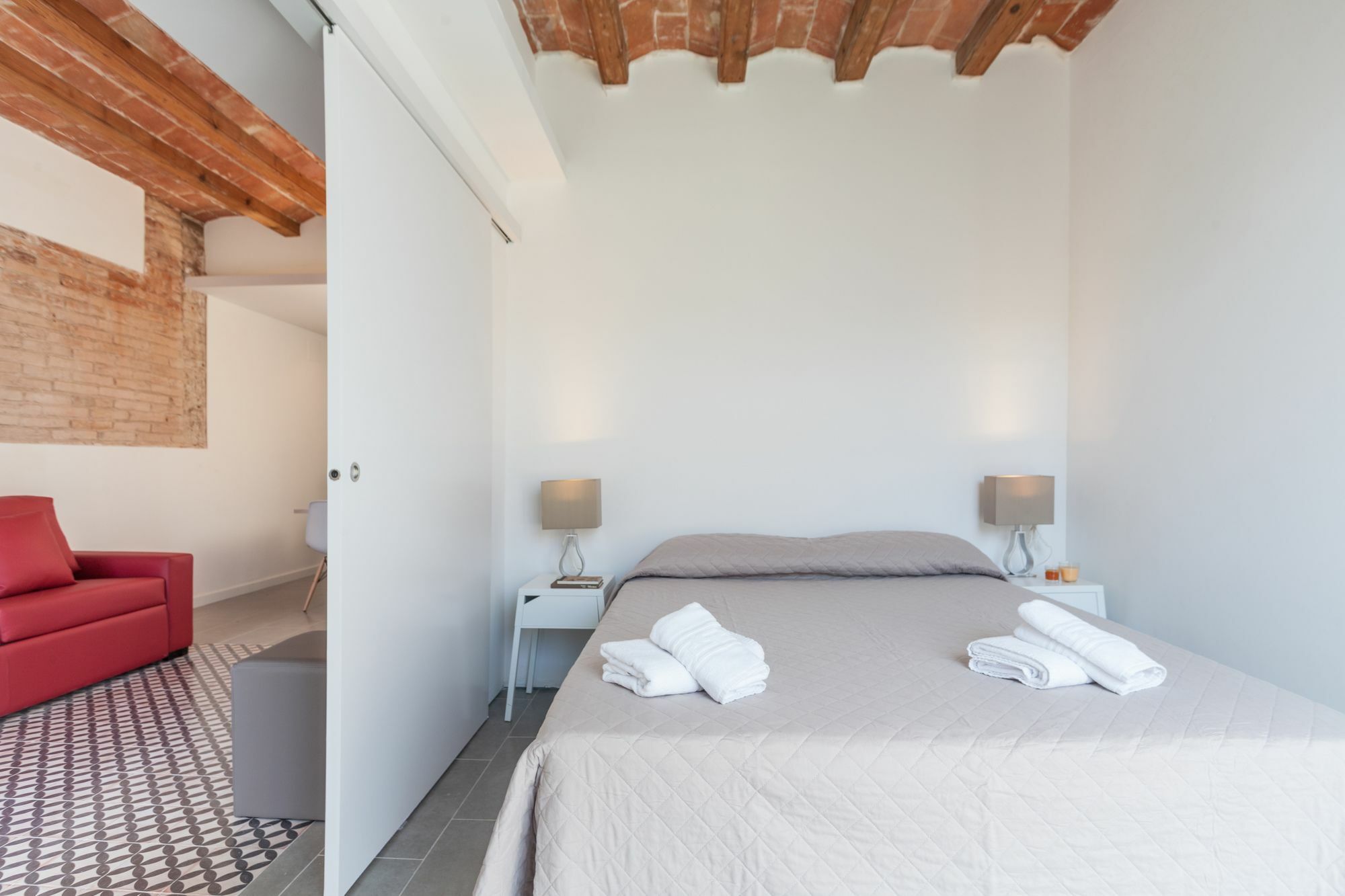 Aparteasy Barcelona Luaran gambar